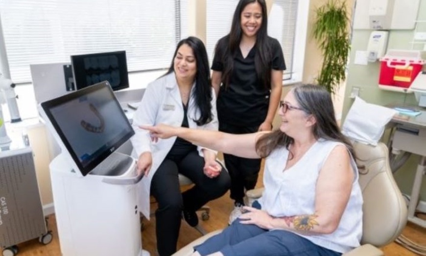 Image 1: Comprehensive Dental Exam, Cleaning & X-Rays Package