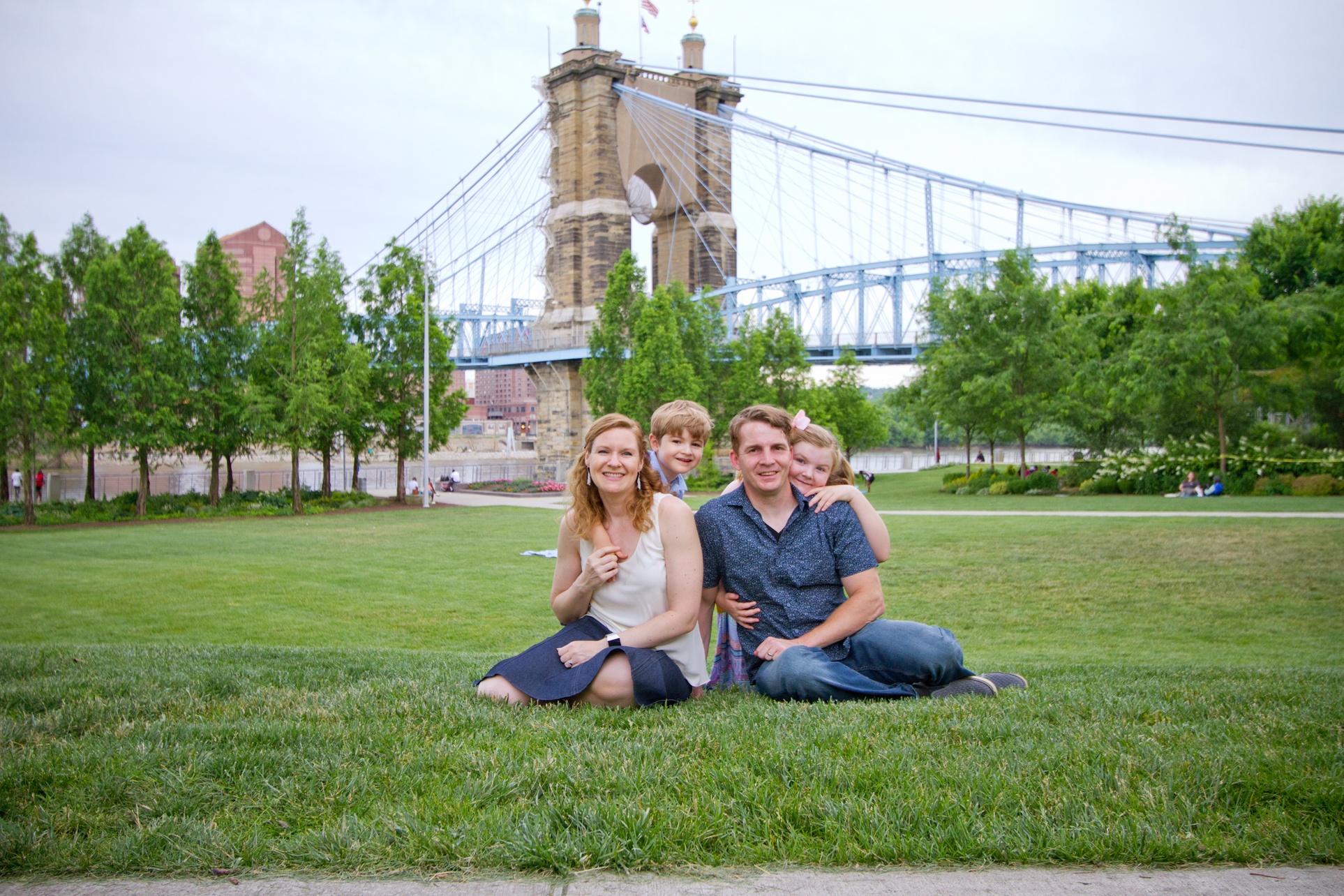 Outdoor Photo Shoot for Family Memories