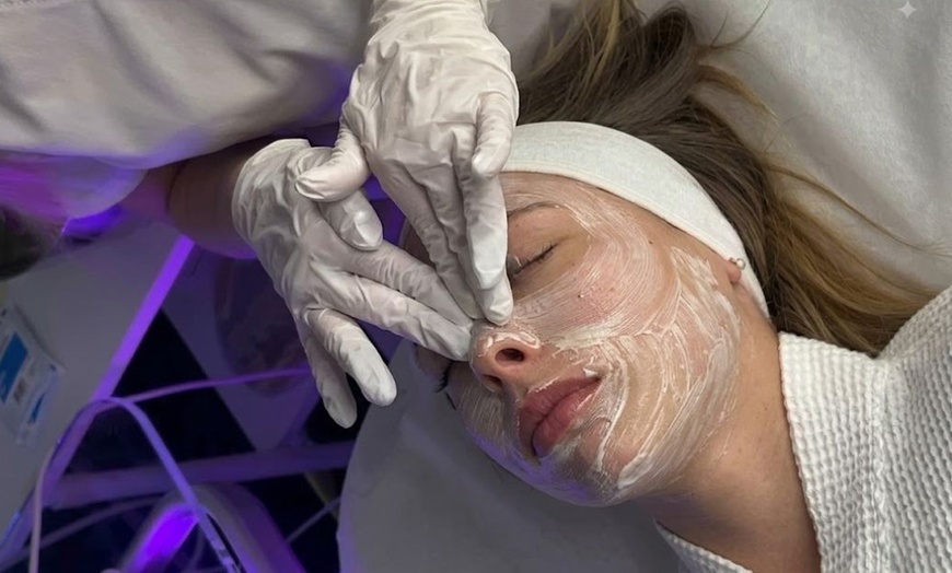 Image 2: Relaxing Facial & Massage or Holistic Body Contour & Wrap Treatment