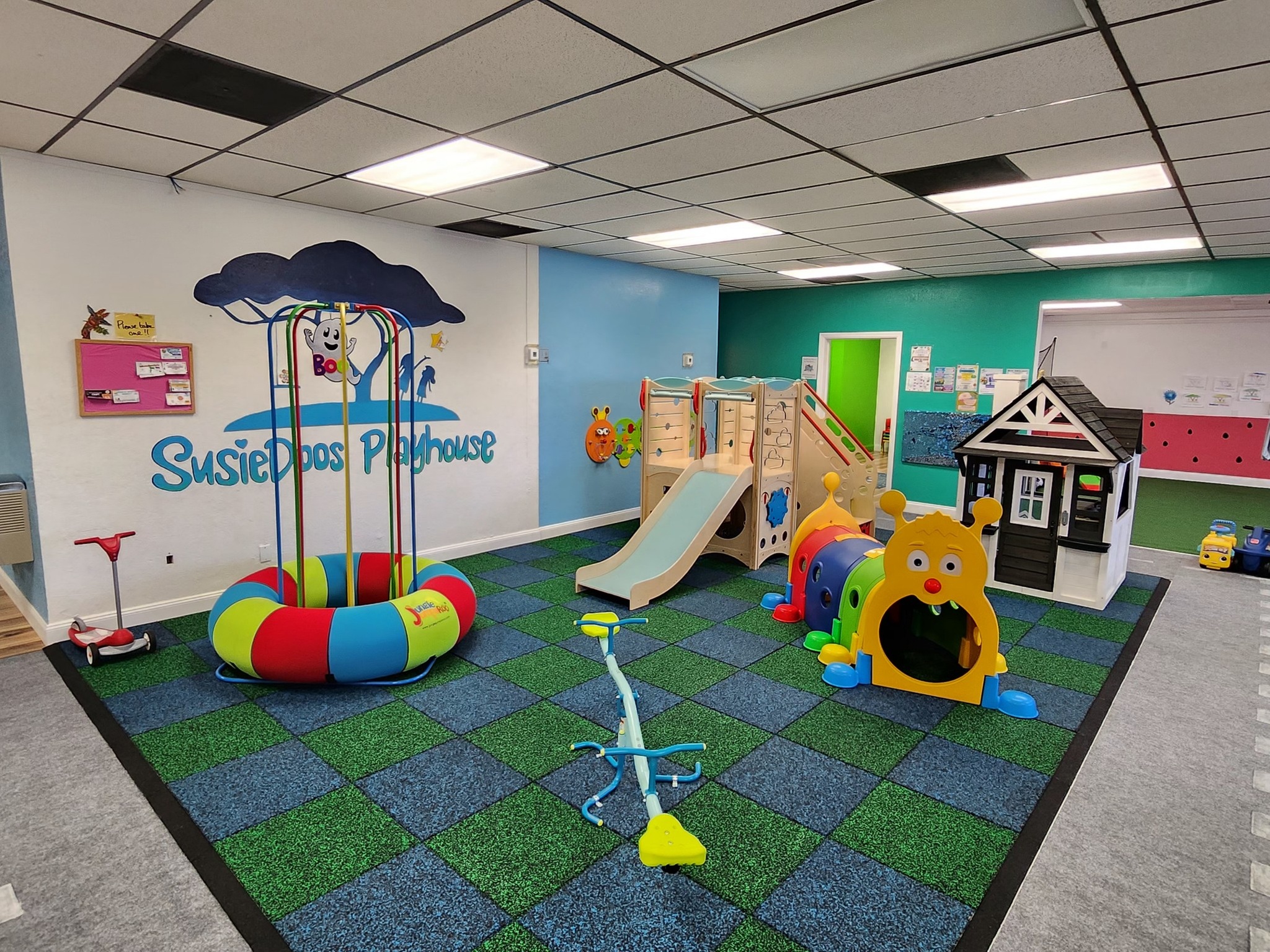One Drop-In Play Visit, 10-visit Punch Pass, or Birthday Party Package