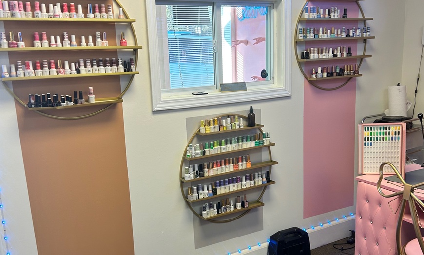 Image 3: Up to 55% Off! Long-Lasting Gel Manicures at PNG Nails Studio
