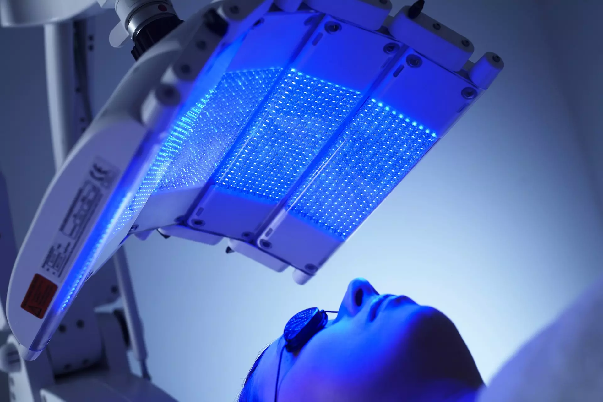 Explore Blue Light Acne Treatment Sessions for Clearer Skin