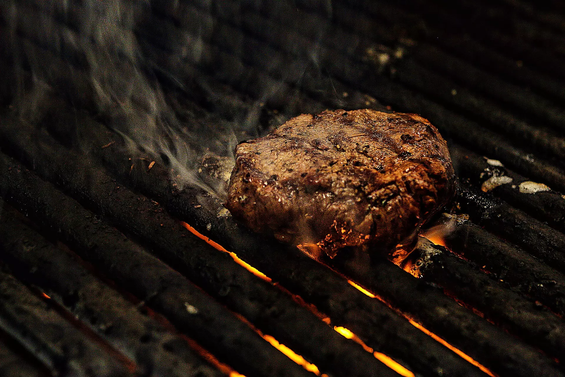 Texas BBQ Burger mit Beilage