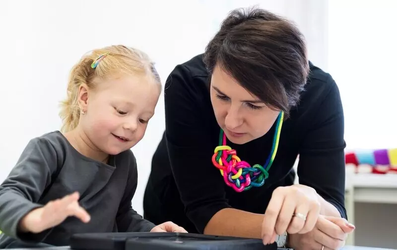 Gain Essential Knowledge in Autism & Learning Disabilities at Virtual Express (Up to 50%Off)