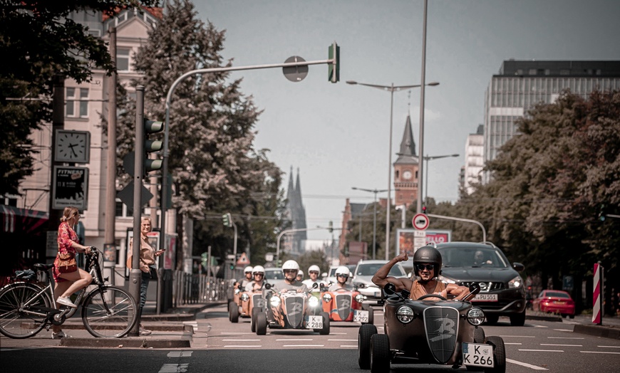 Image 1: „Kölsche City“ Hot-Rod-Tour, Country Tour oder Kornfeld Tour nach Wahl