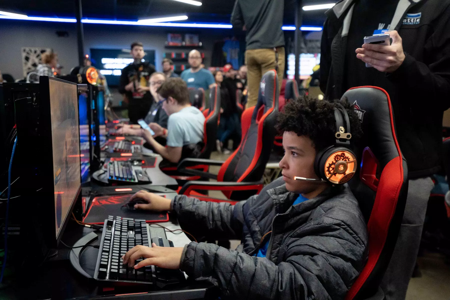 Dive Into Fun: Three-Hour Play Station, PC or Streaming VIP Bundle