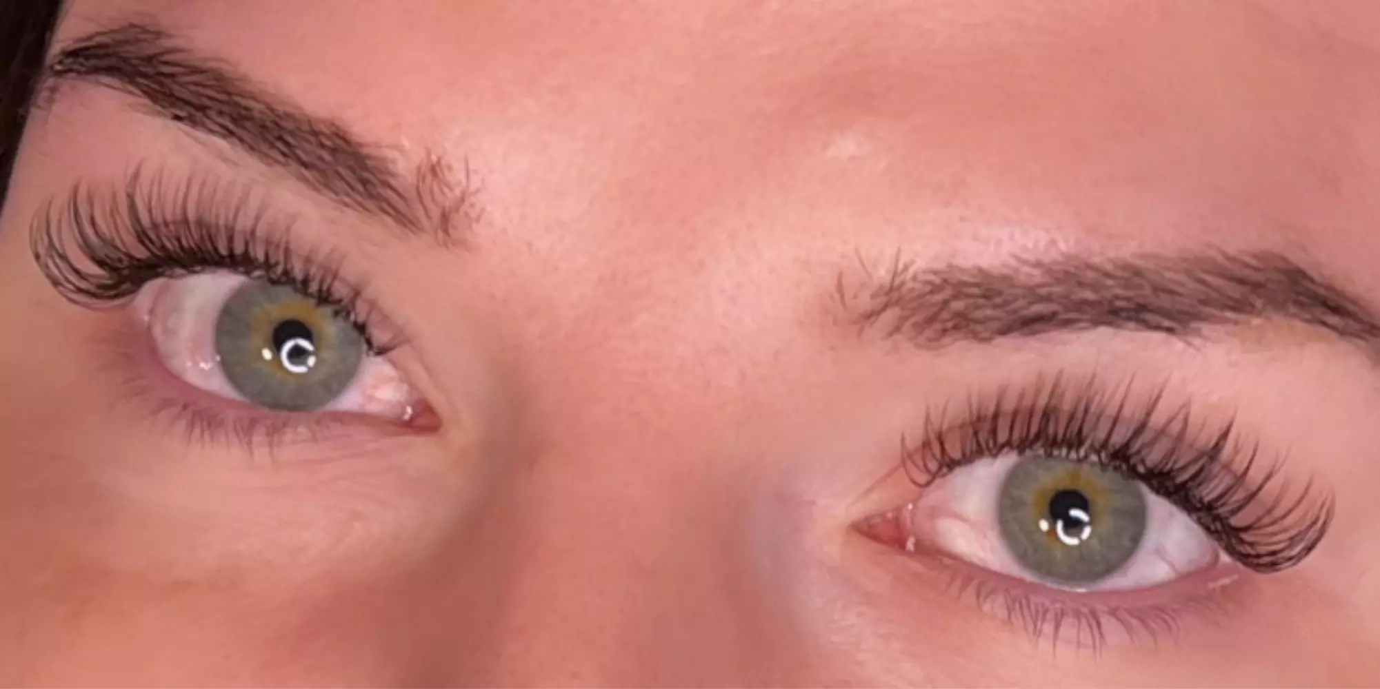 Discover Budds Beauty's lash extensions options, offering up to 40% off for a beautiful transformation - Second Medium