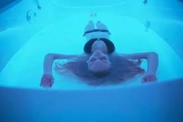 Cryotherapy and Normatec Sessions for Enhanced Recovery