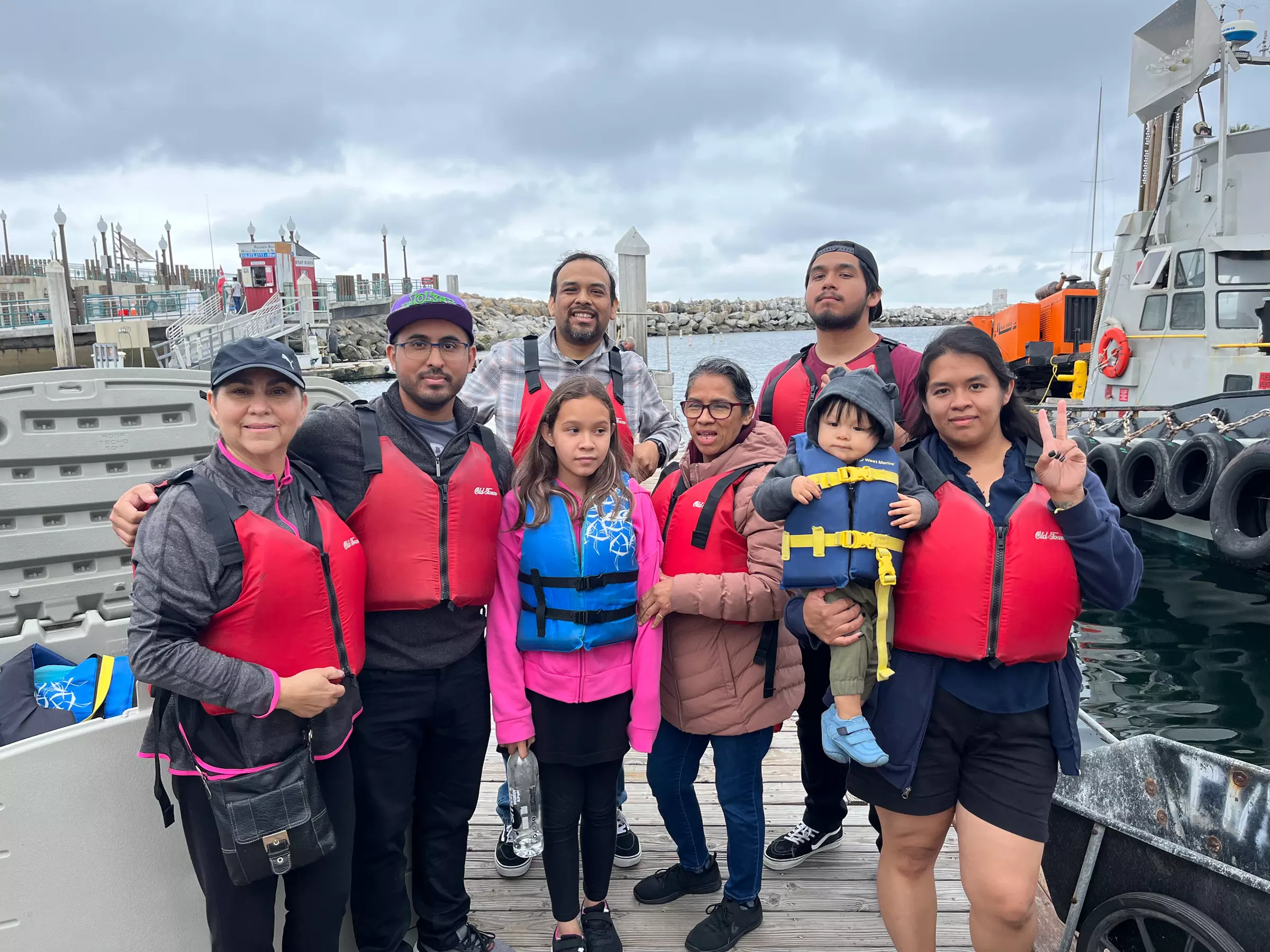 Experience Relaxing Views with Pedal Boat & Mini Pontoon Tours