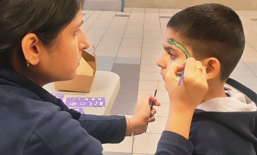 Image 7: One Hour Kids' Face Painting And Henna Art Sessions