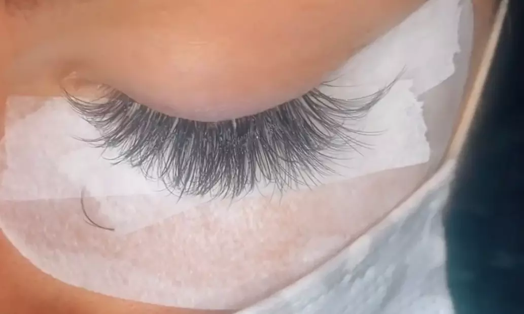Up to 40% Off on Eyelash Extensions at The Butterfly Effect with Lyle - Second Medium