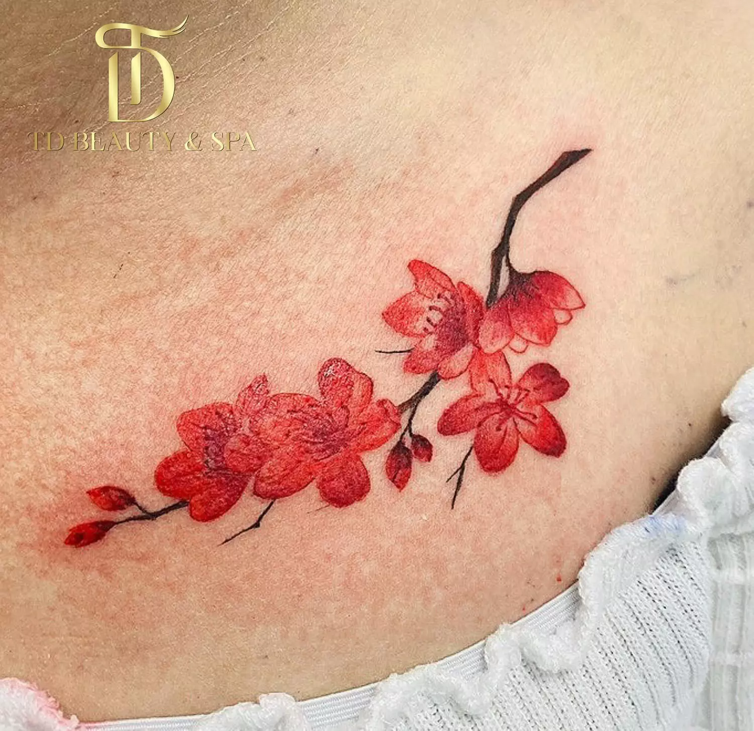 Transform Your Look: Mini Tattoo – Single Small Design