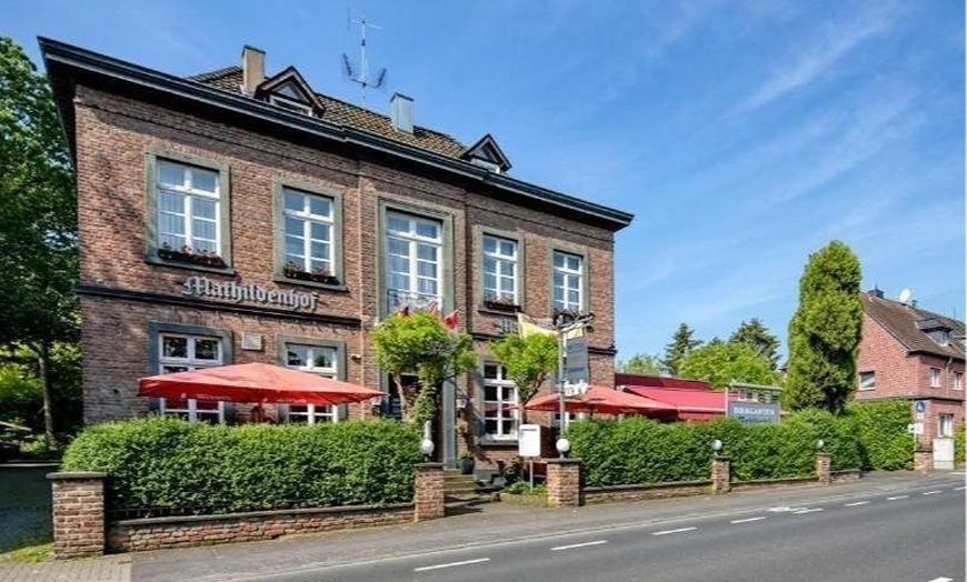 Image 2: 4-Gänge-Menü inkl. einer ganzen Pekingente für 2 Personen