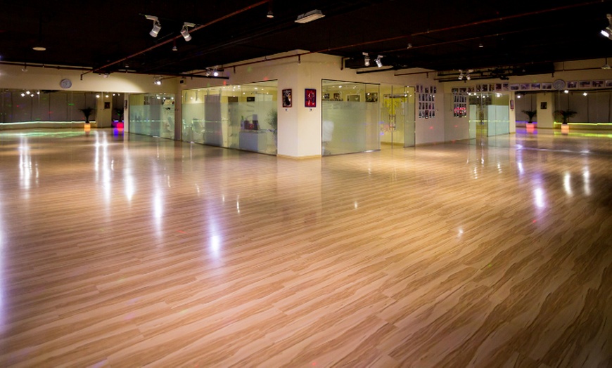 Image 3: Dance Class Membership