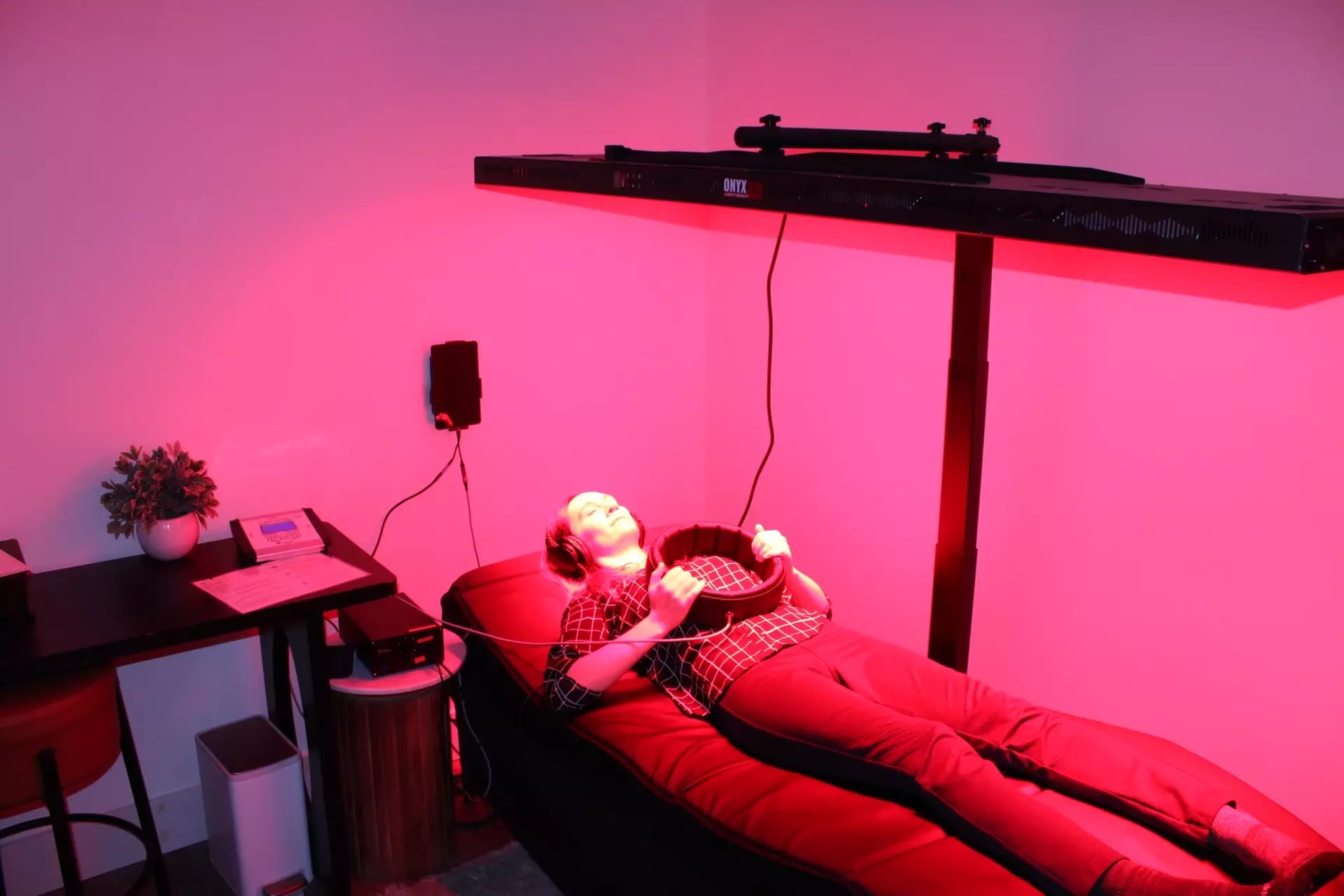 Relax with a Vibra-acoustic Sensory Lounge  with ONYX Light Therapy!