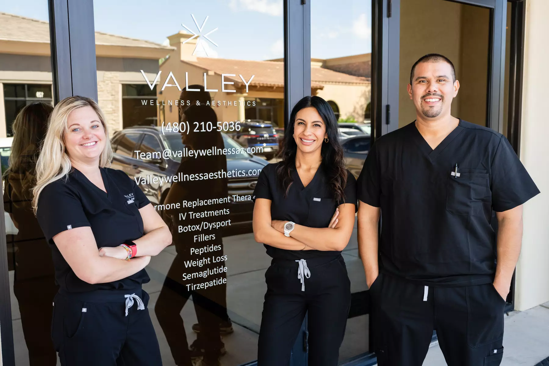 60-Min Custom, Medical Grade or Microdermabrasion Facial