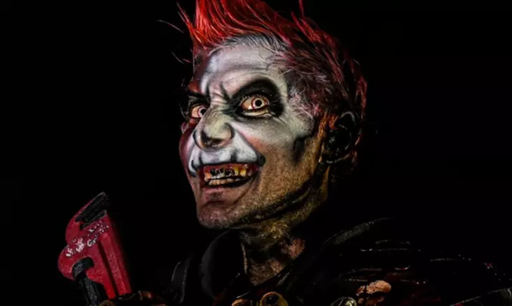 Post-Apocalyptic Haunted Attraction w/ 20,000 ft² of Giant Monsters