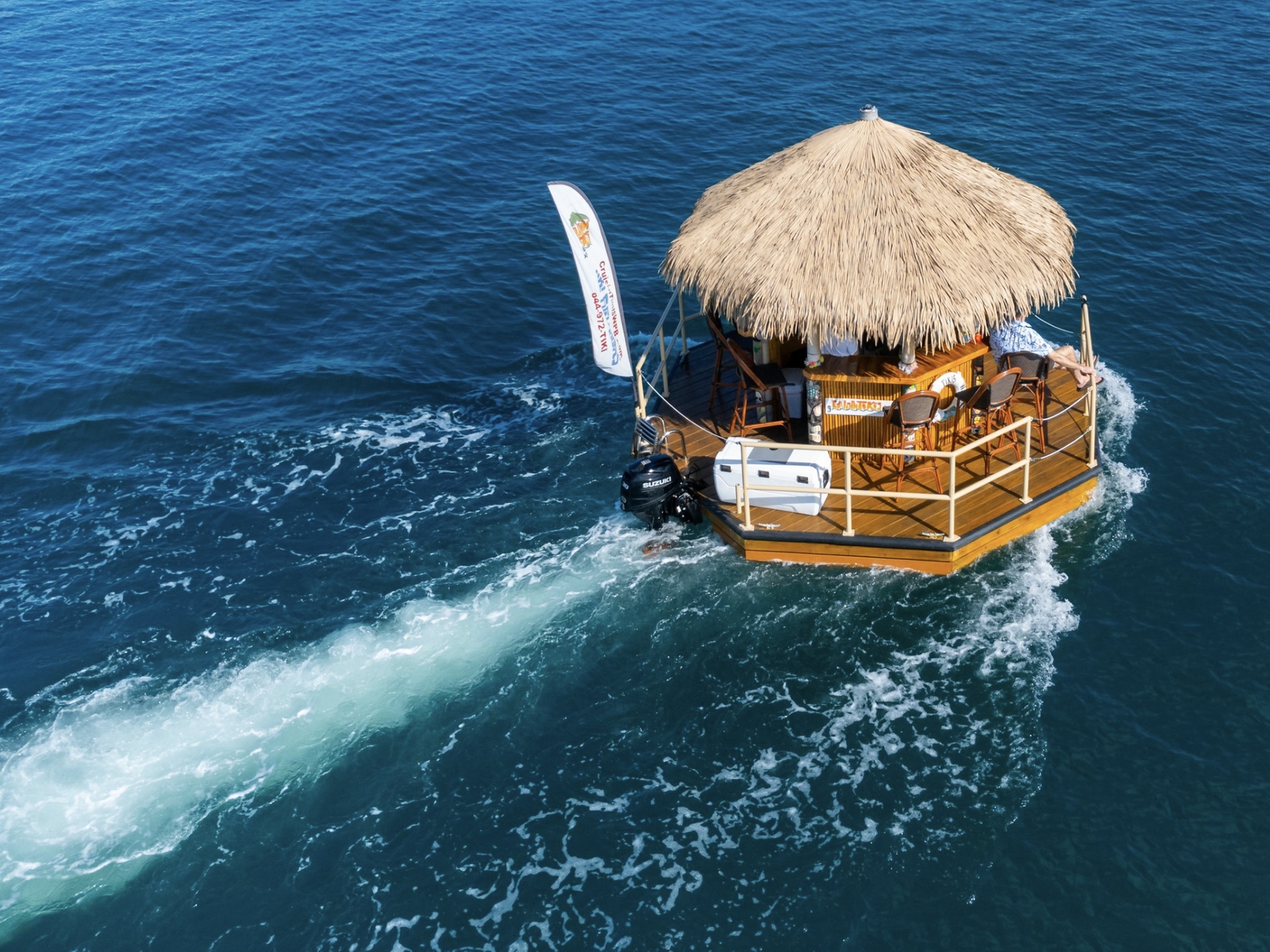 Experience Laid-Back Island Vibes on Long Island's Waterways with Cruisin' Tikis