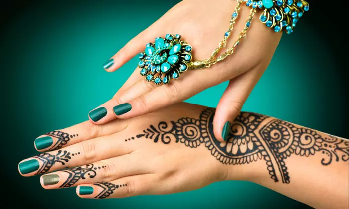 Up to 45% Off on Henna Tattooing at Beach Hut Shop - Second Medium