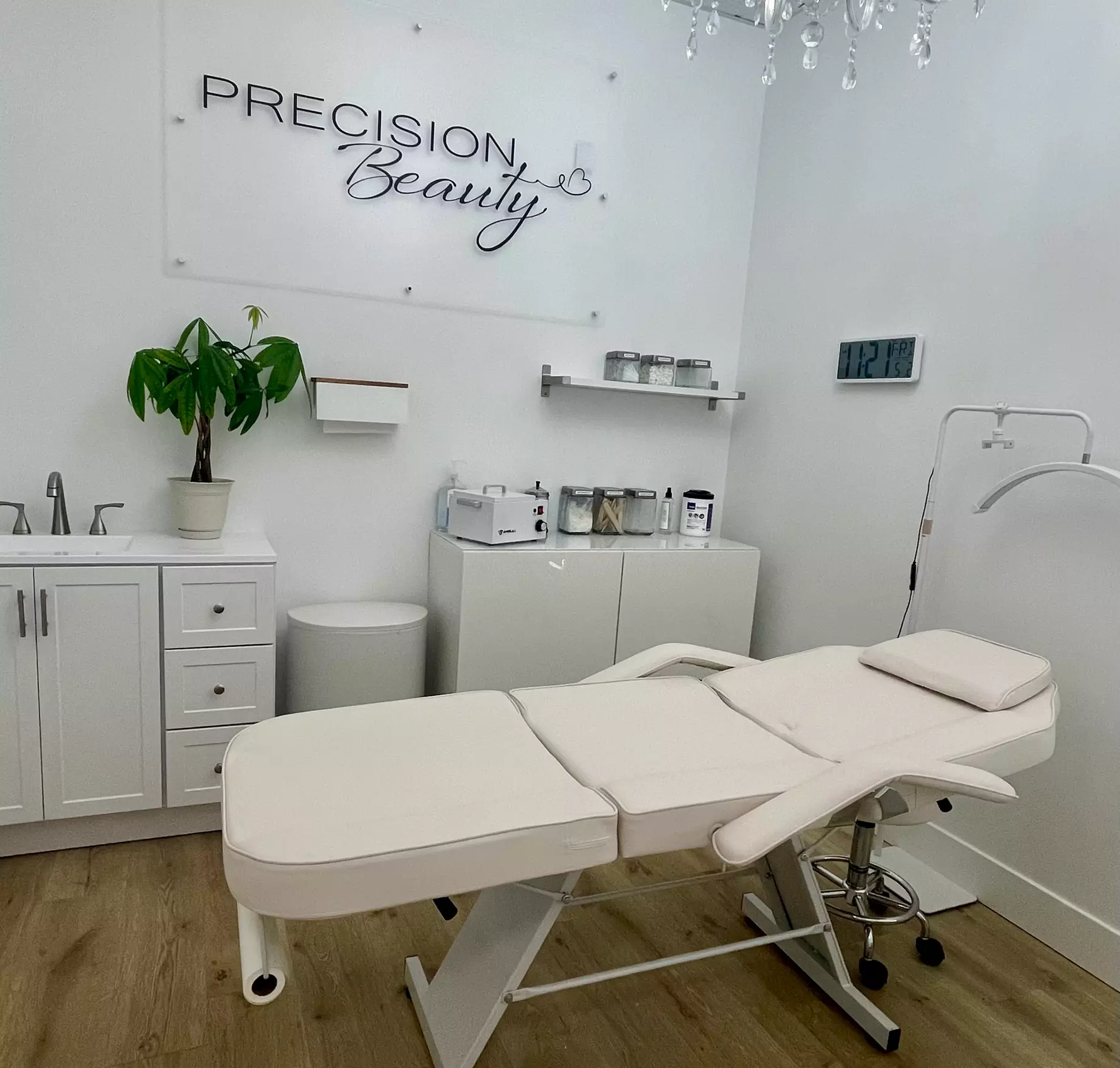 Up to 42% Off on Eyelash Extensions at The Wax Specialists