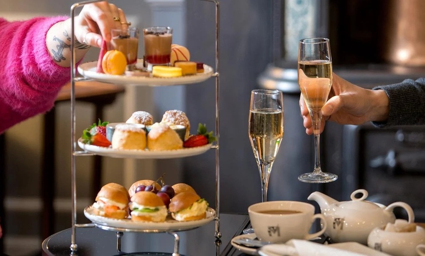 Image 2: Up to 35% Off on Afternoon Tea at George‘s Bistro & Bar