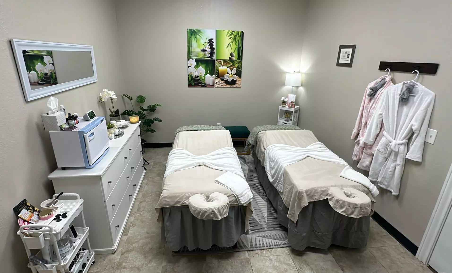 Treat Yourself at Wellness Massage & Spa: Pure Relaxation with Hot Towels, Stones & Aromatherapy (Up to 30% Off) - Primary Image