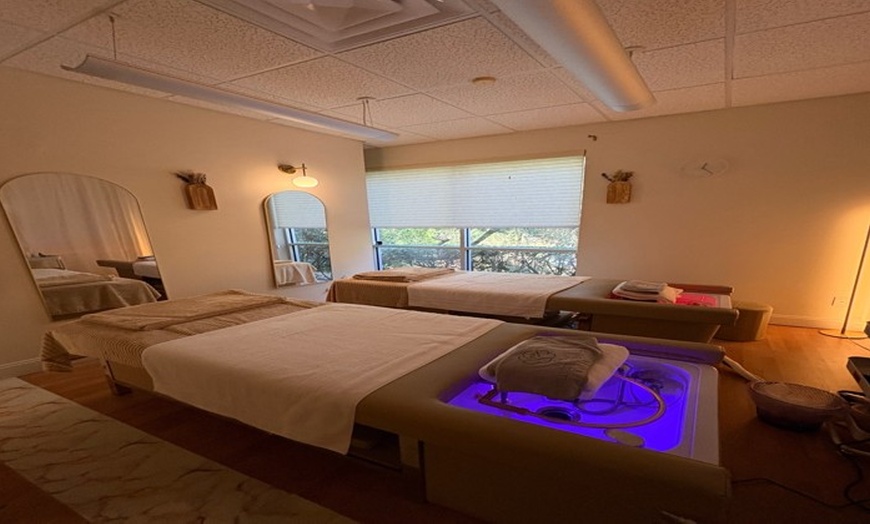 Image 3: Pampering Massage Packages at Wellness Herbal Spa
