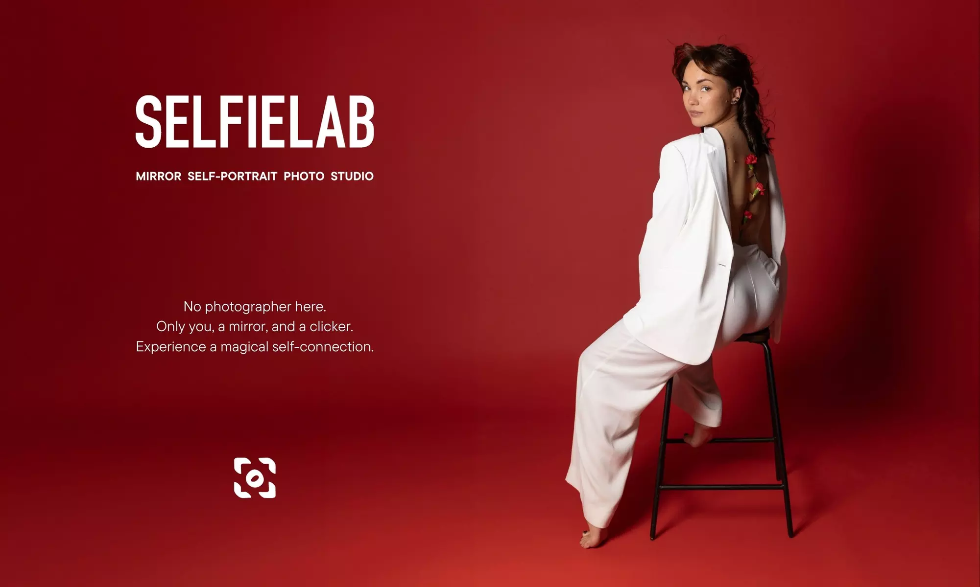 40 or 90 Minute In-Studio Self-Portrait Session with Backdrop Options at SELFIELAB (Up to 20% Off) - Primary Image