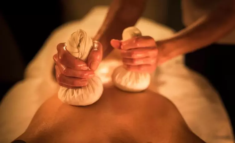 Bis zu 32% Rabatt auf den Massage – Sonstige Spezialmassagen bei Astrid Stiebritz - Primary Image