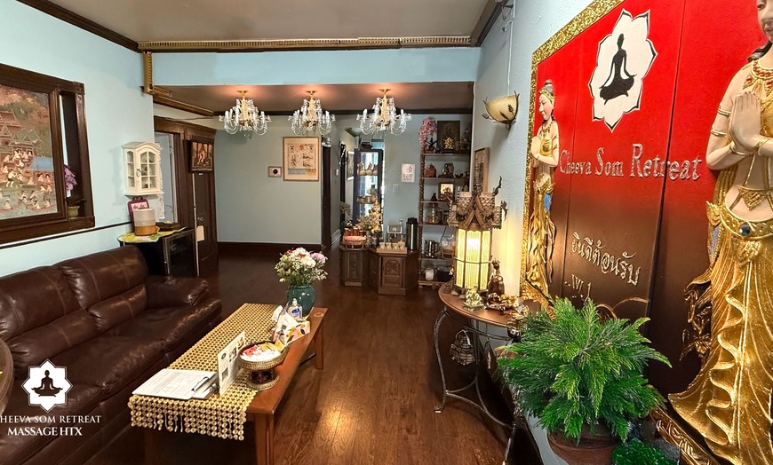 Image 3: Thai Massage for One or Couples at Cheeva Som Retreat