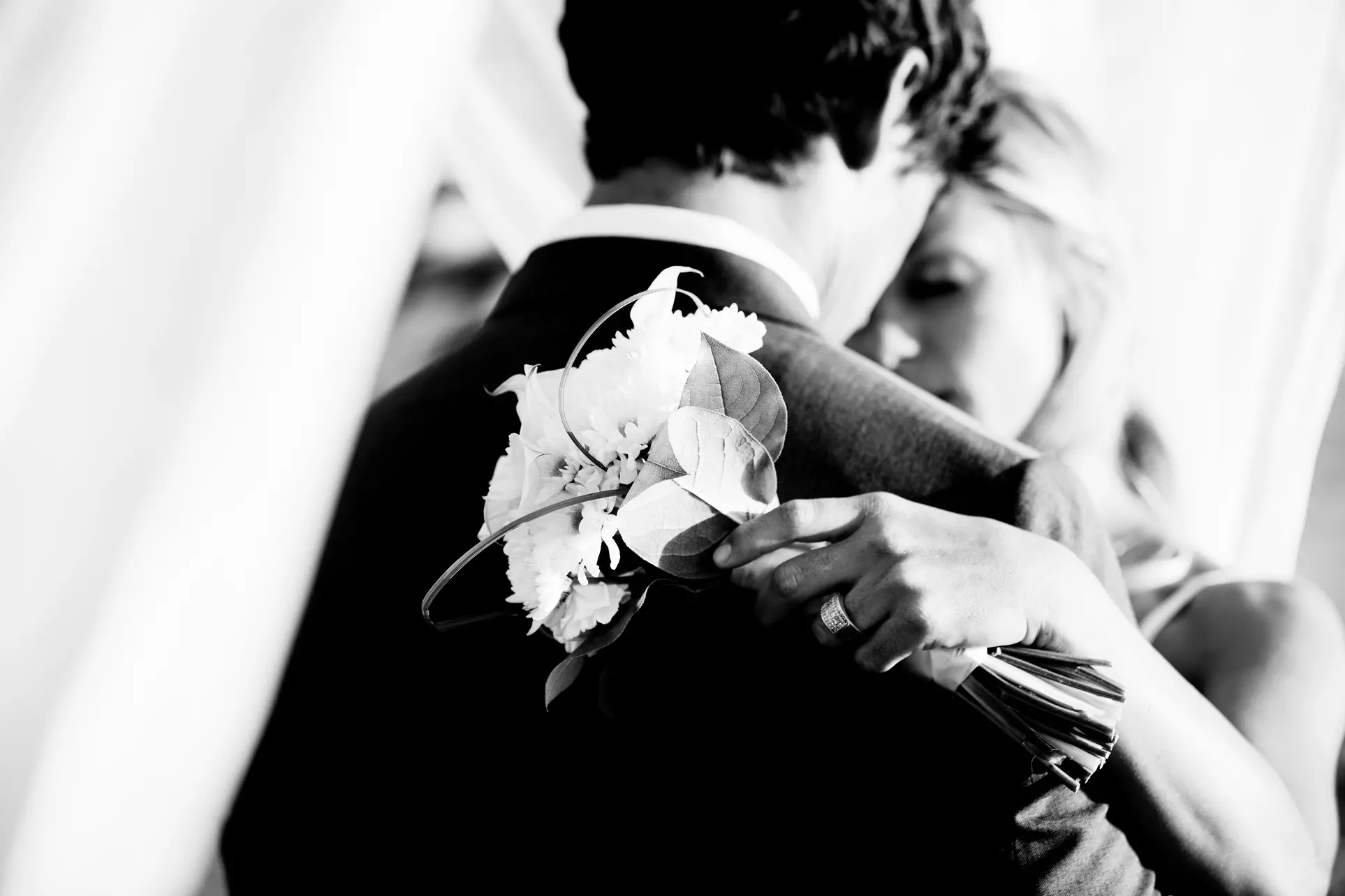 2 Std. oder 4 Std. Hochzeitsfotografie inkl. 5 Fotos als Ausdruck