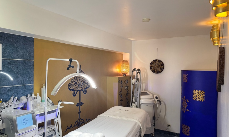 Image 6: Révélez votre éclat : soins visage et modelages