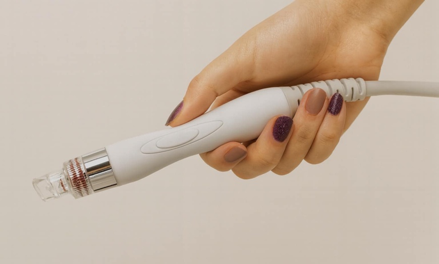 Image 2: Oczyszczanie wodorowe standard lub premium dla promiennej skóry