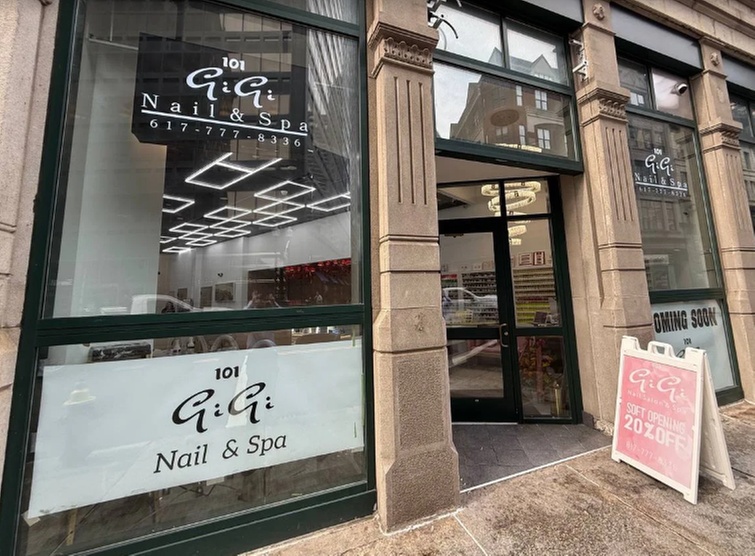 Relaxing 60 or 90-Minute Hot Stone Massage Experience