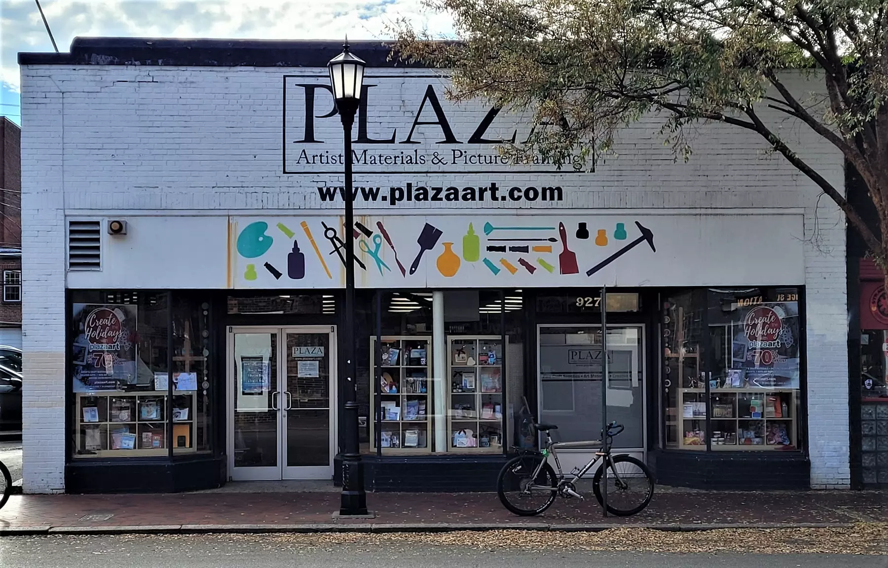 46% Off Art Supplies at Plaza Artist Materials