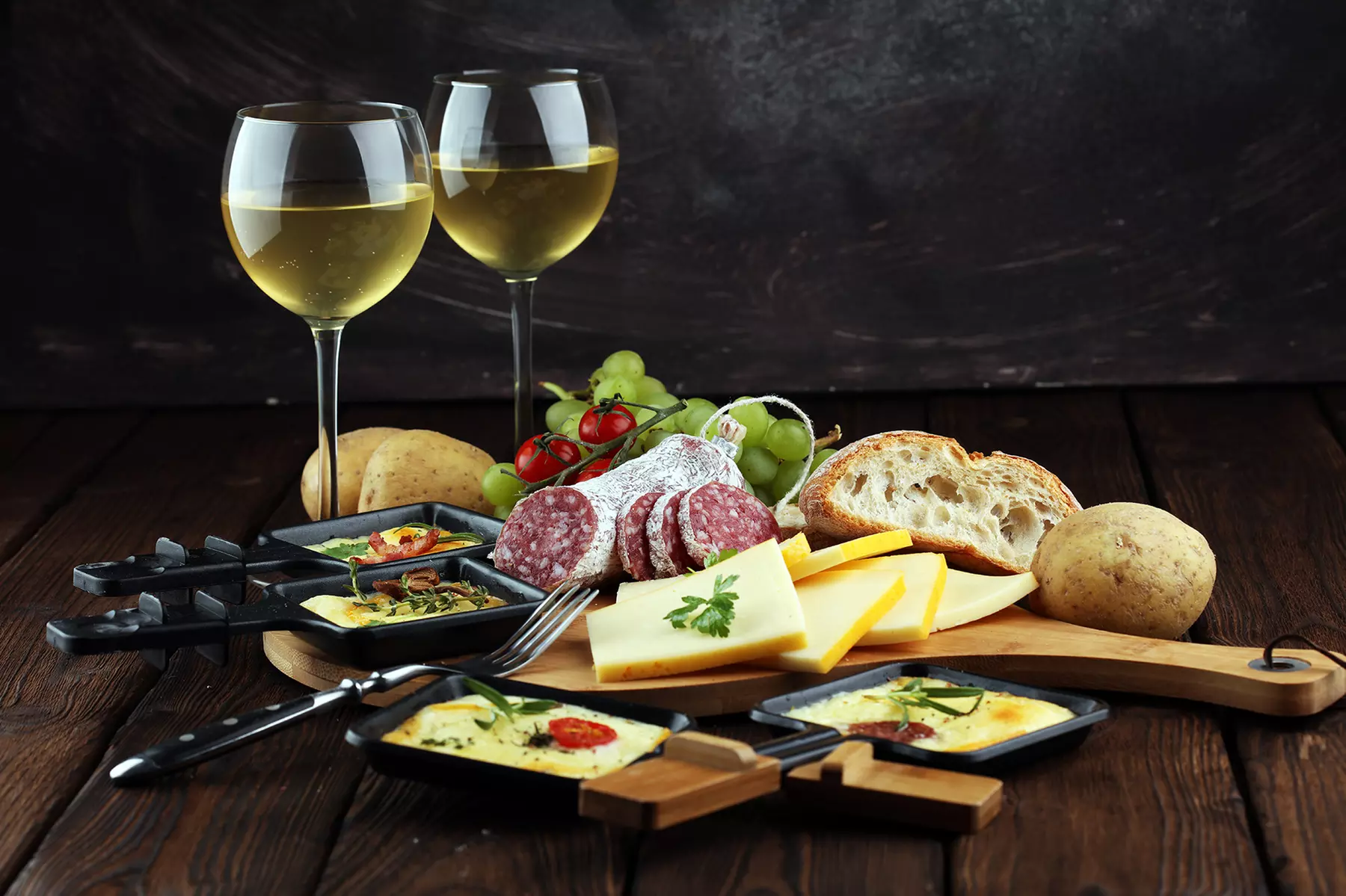 Mermaid’s Spa Party for 2, 3, or 4 Guests – A Magical Relaxation Experience at Naturale Touch SpaTique (Up to 21% Off)