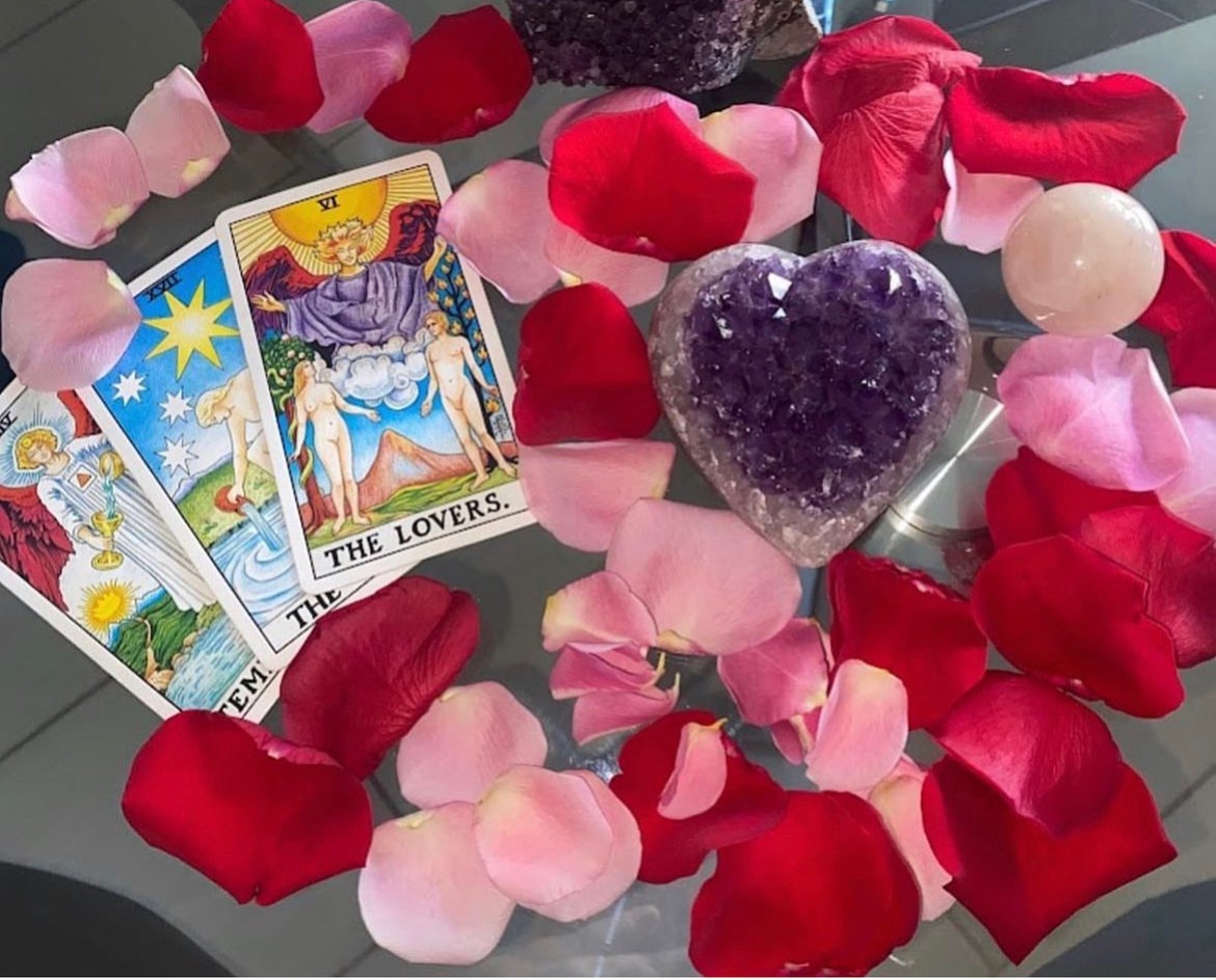 Explore Your Future with Full Life or Tarot Card Reading Options