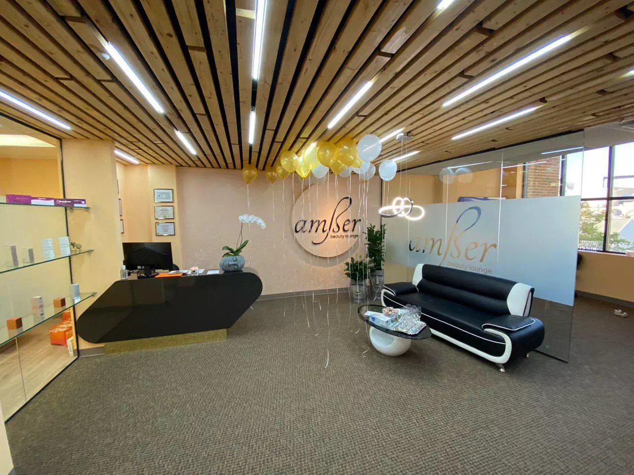 Up to 30% Off on Ultherapy / Ultrasonic Facial at Amber Beauty Lounge - Second Medium