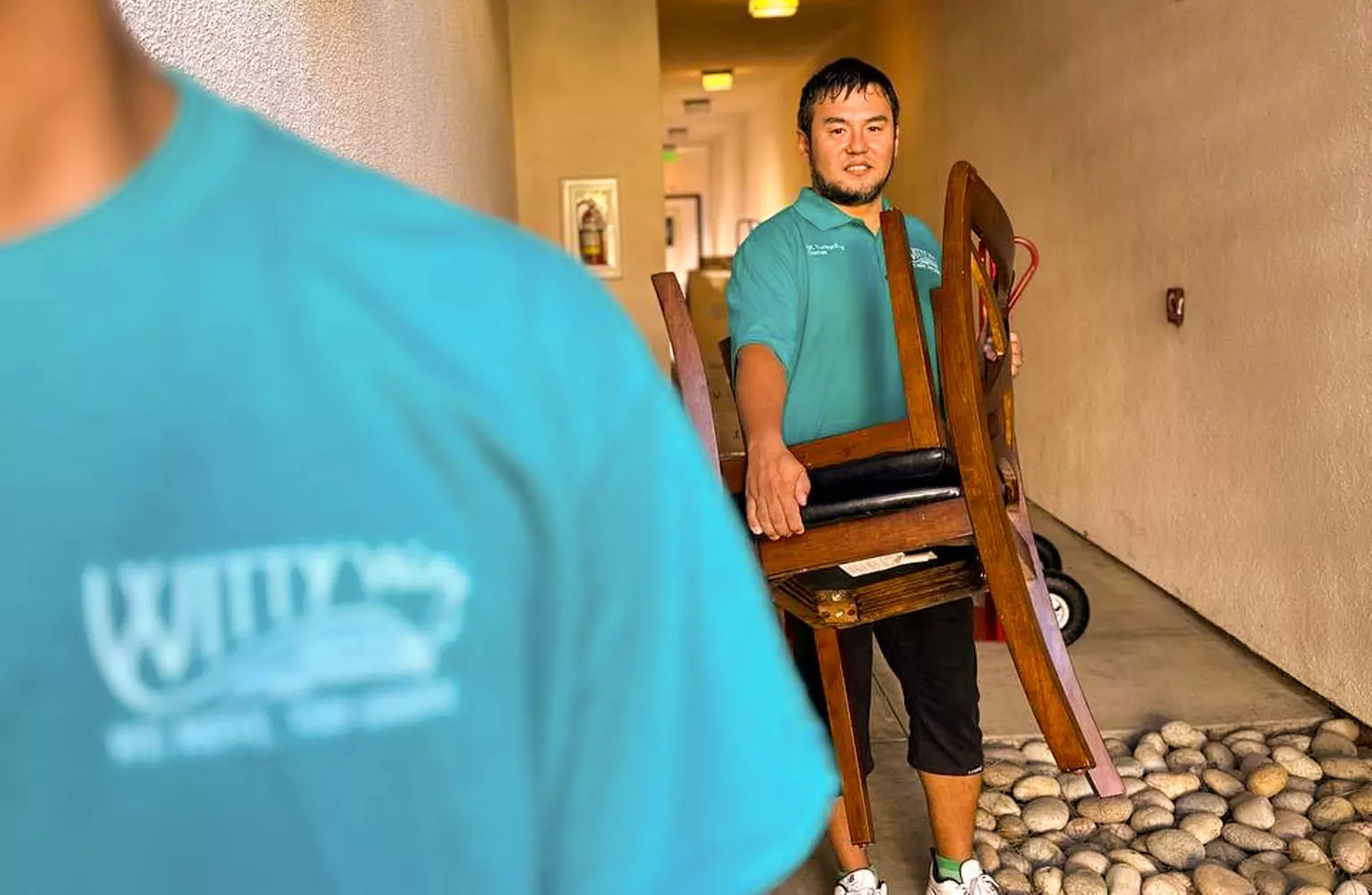 Experience seamless moves with Witty Way Movers' range of options including 1 to 3 movers, up to 90% off. - Primary Image