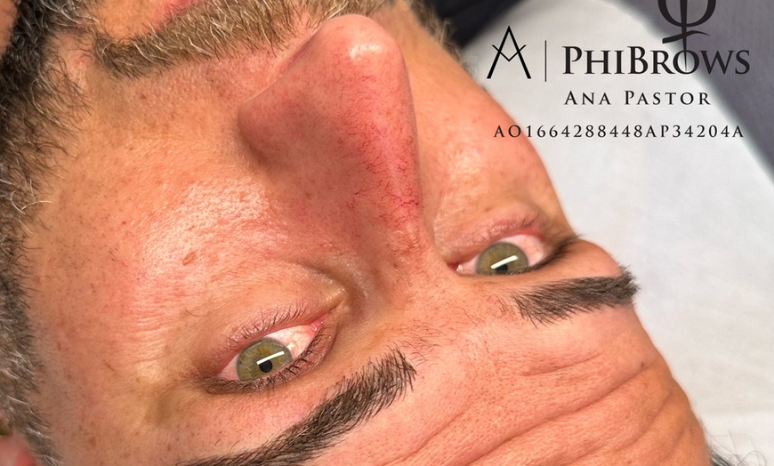 Image 3: Definierte Augenbrauen: Microblading inkl. Nachbehandlung für 1 Person