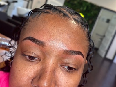 Eyebrow Tint w/ Wax - Luxurious Brows