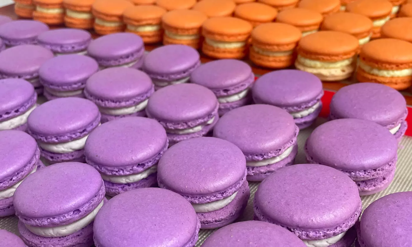 6 oder 10 handgemachte Macarons