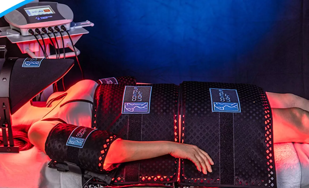 Up to 55% Off on Red Light Therapy at CryoSculpt - Primary Image