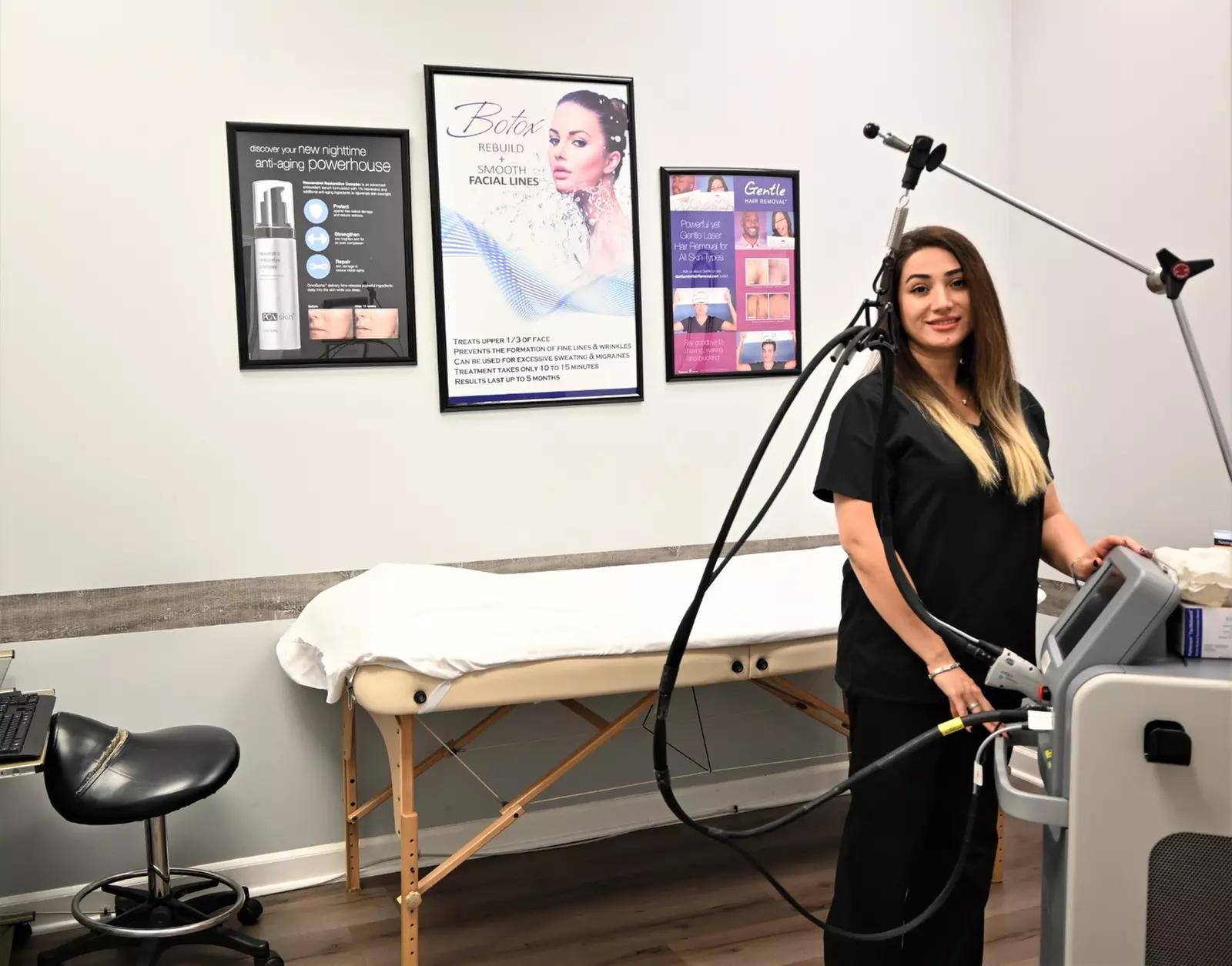 One Microneedling Session for Cellulite/Stretch Marks