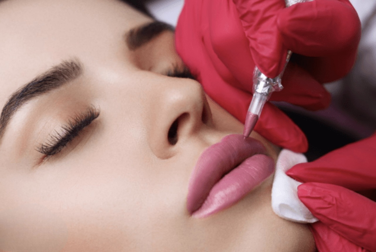 Get a Natural Lip Blush Tattoo for a Timeless Pout