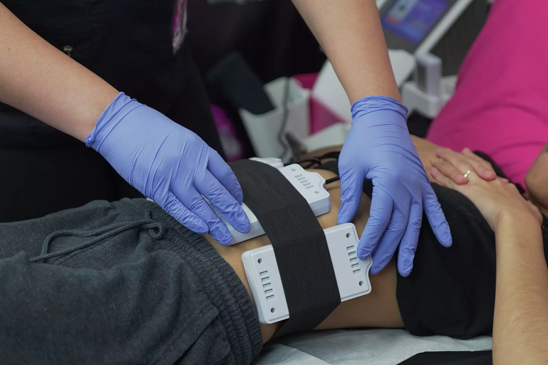 Laser Lipo Sessions for Targeted Fat Reduction