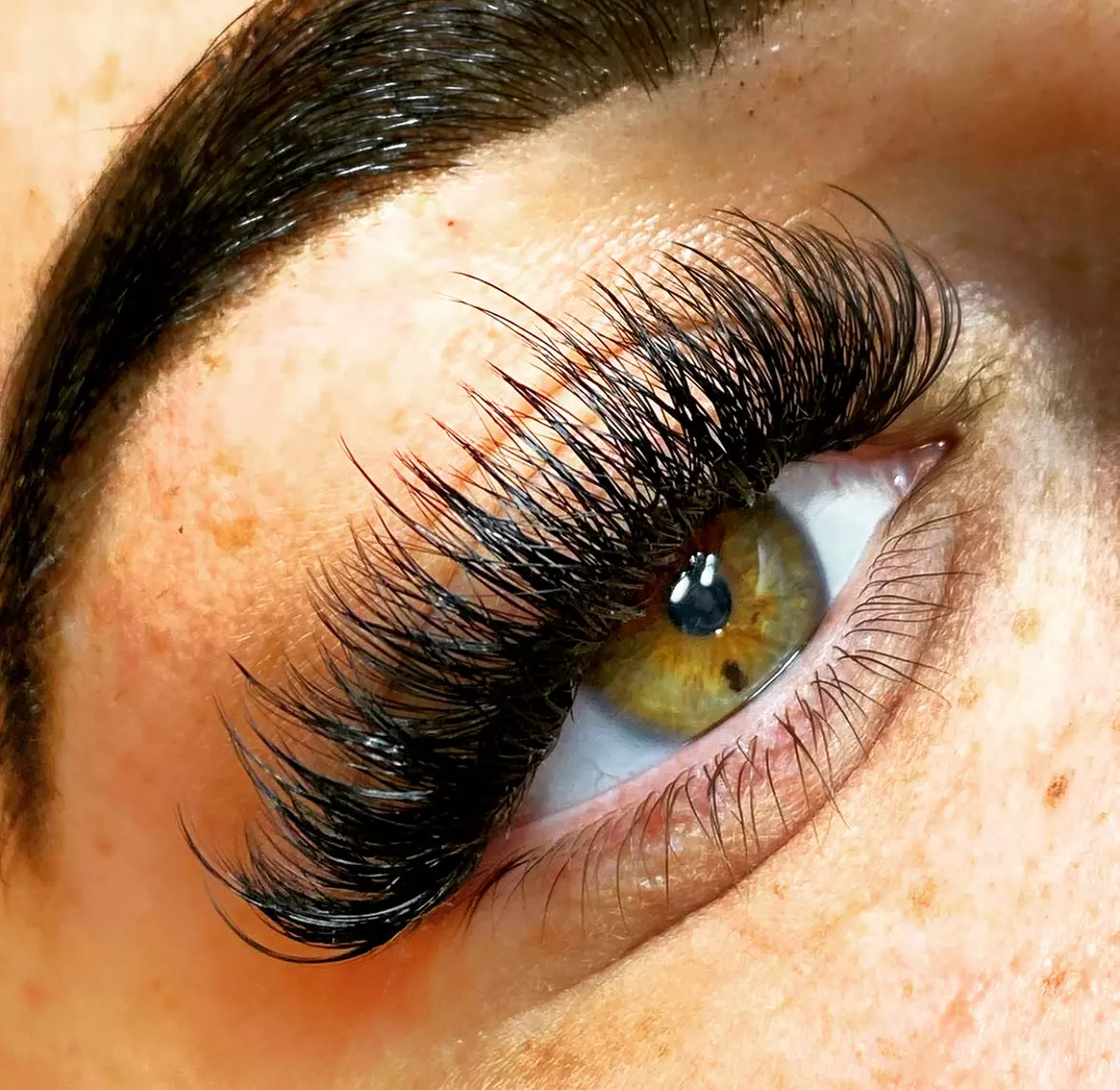 Up to 40% Off on Eyelash Extensions at BELLA LASHES BY GIGI L.L.C. - Primary Image
