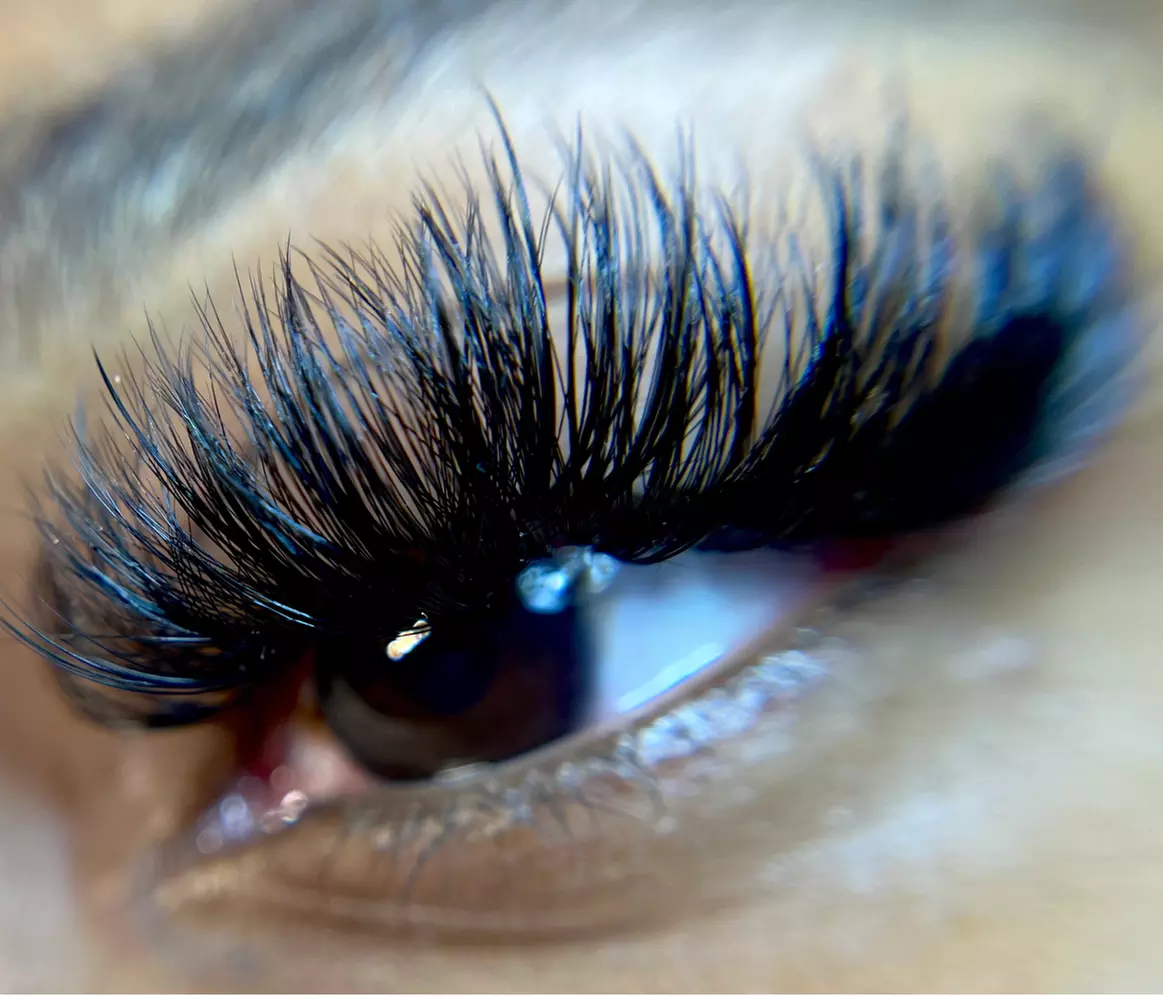Enhance your look with HK Beauty Studio's classic, hybrid, or volume eyelash extensions, now up to 30% off - Second Medium