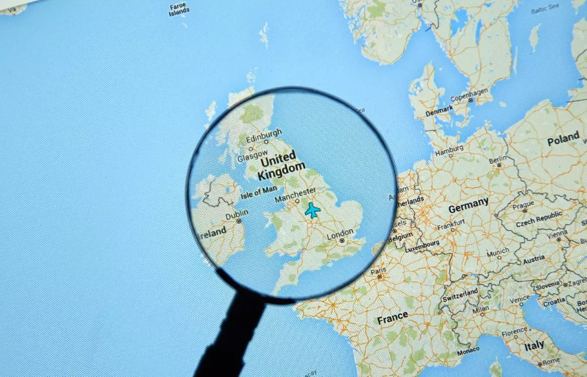 Scavenger Hunt (Tour) - Adult Only at London Premier Walking Tours