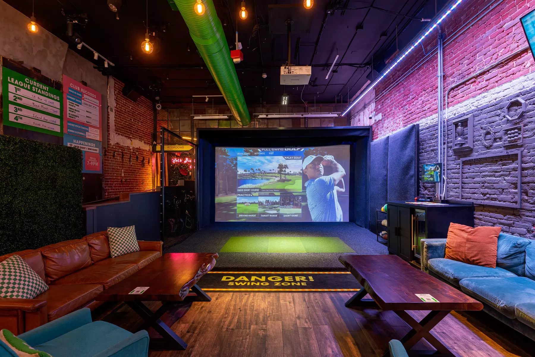 Indoor Golf Simulators & Cocktails at Swing Social